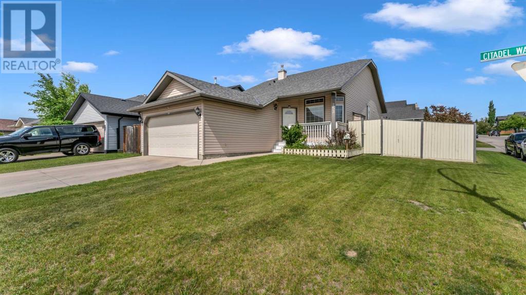 Single Family House Bi-level for Sale in  Citadel Way NW Citadel Calgary 