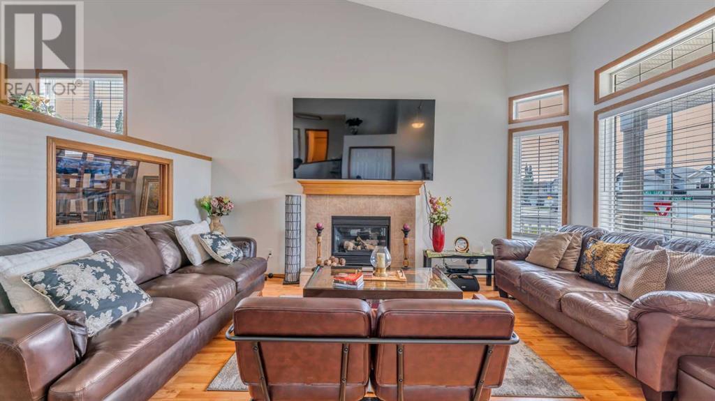 Single Family House Bi-level for Sale in  Citadel Way NW Citadel Calgary 