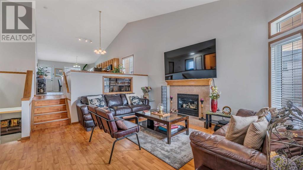 Single Family House Bi-level for Sale in  Citadel Way NW Citadel Calgary 