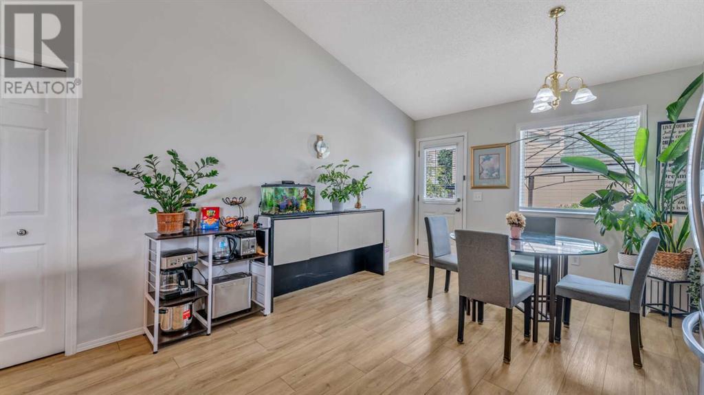 Single Family House Bi-level for Sale in  Citadel Way NW Citadel Calgary 