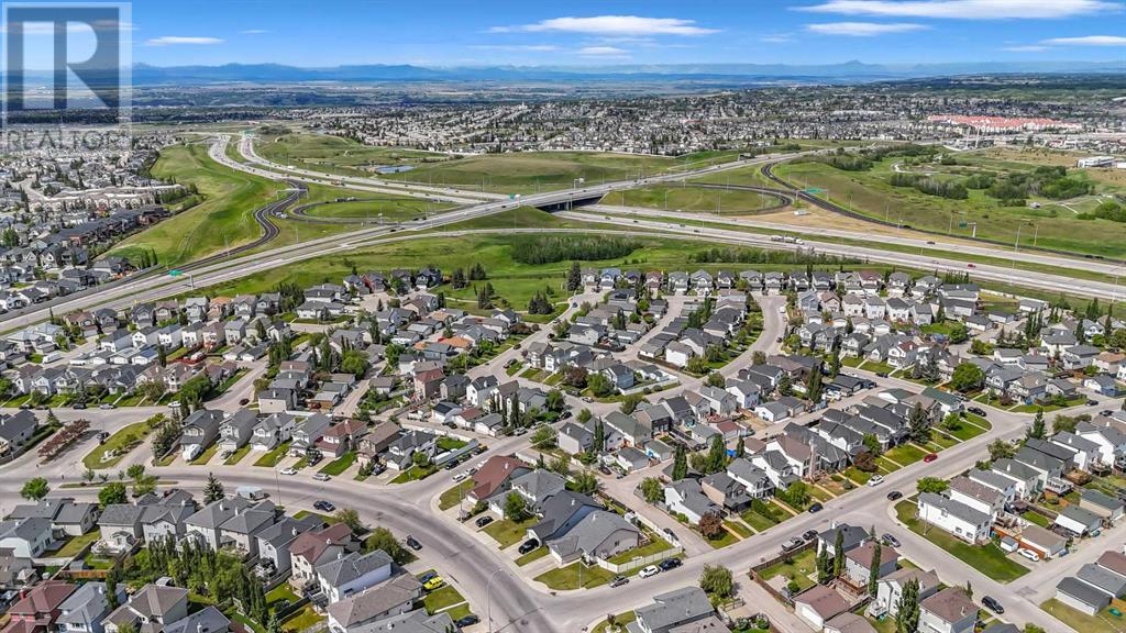 Single Family House Bi-level for Sale in  Citadel Way NW Citadel Calgary 