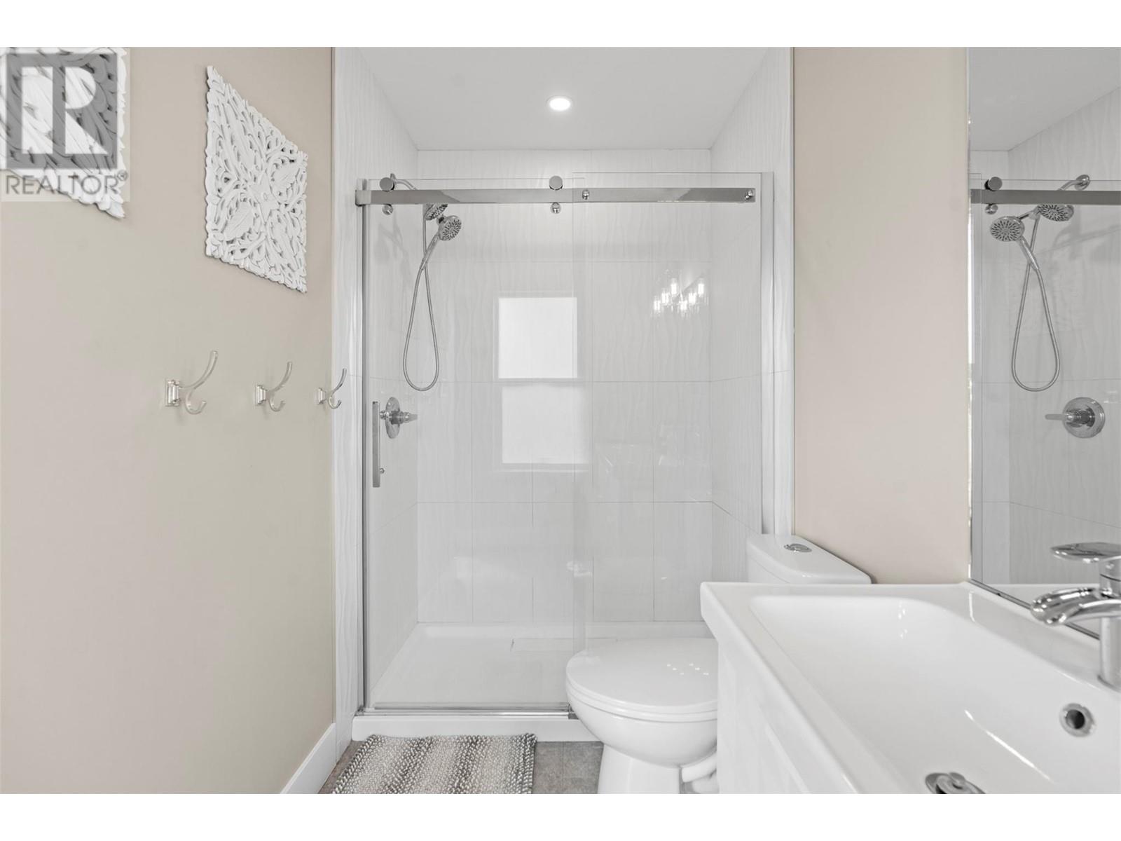 Photo 23 of 1805 45 Avenue Unit 4, Vernon BC