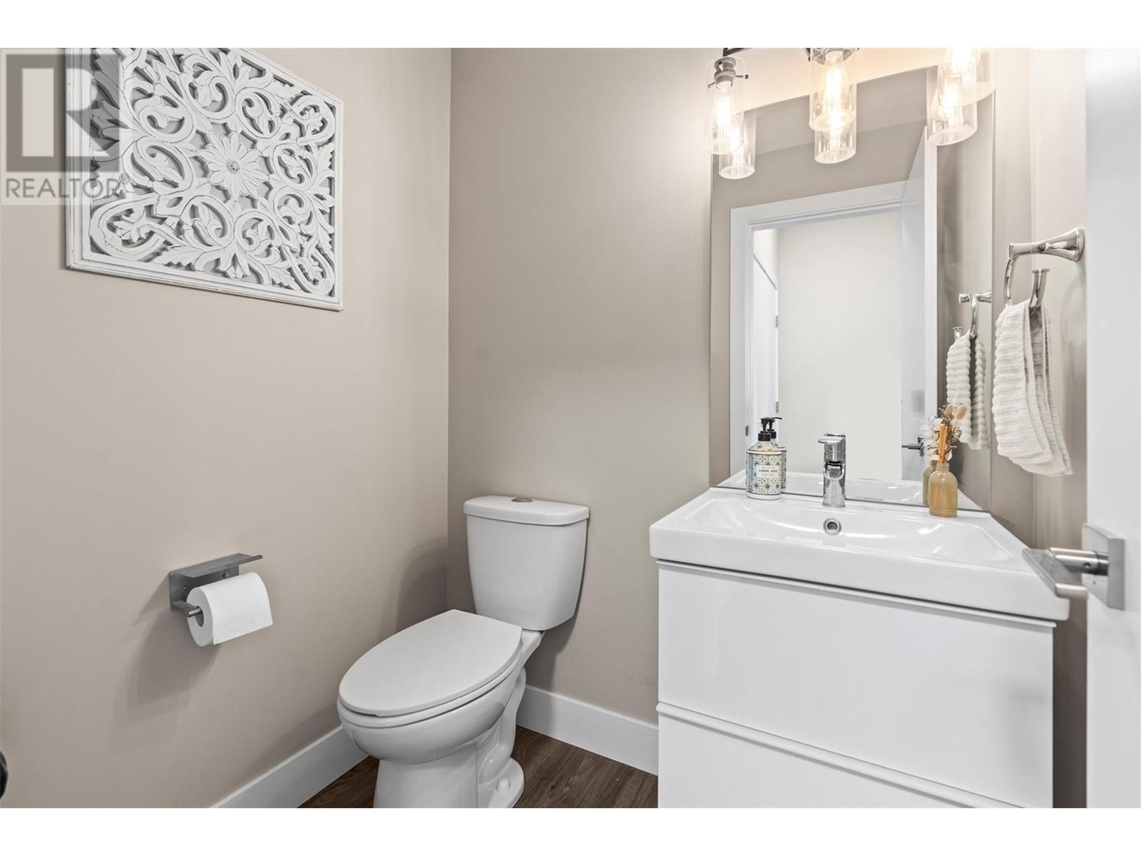 Photo 16 of 1805 45 Avenue Unit 4, Vernon BC