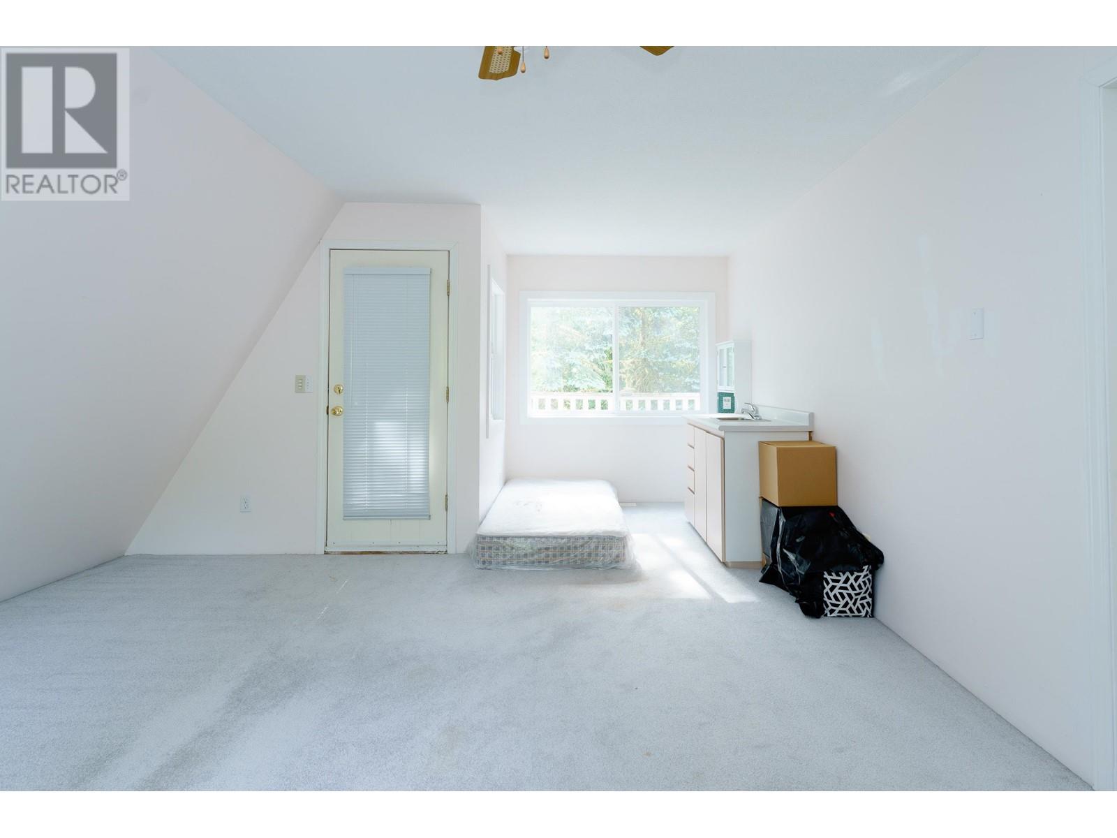 Photo 23 of 11885 264 Street, Maple Ridge BC