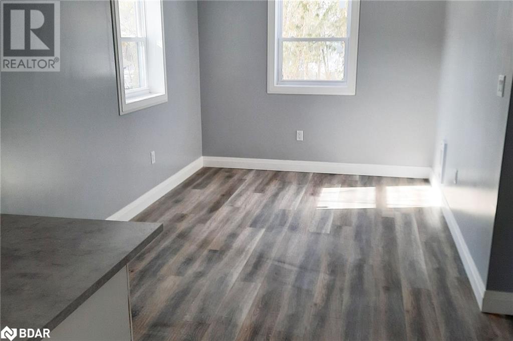 Photo 9 of 109 Albert Street S, Orillia ON