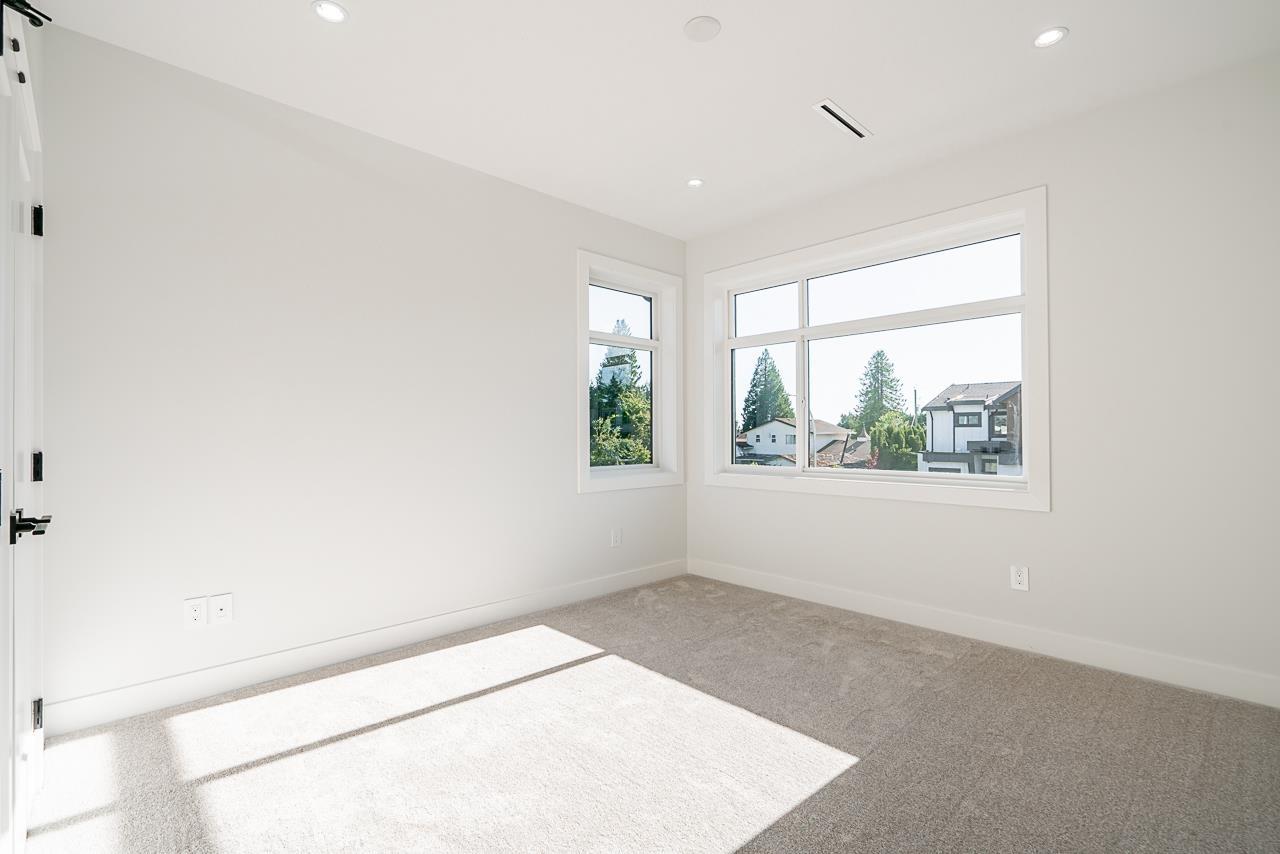 Photo 24 of 7126 204 A Street, Langley BC