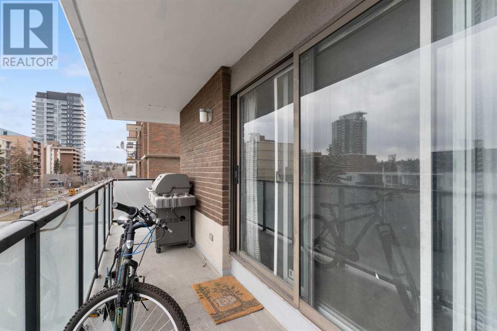 Single Family House for Sale in    Avenue SW Beltline Calgary 