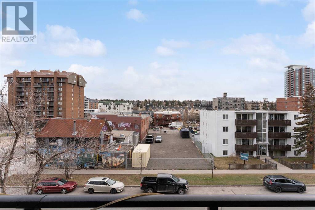 Single Family House for Sale in    Avenue SW Beltline Calgary 