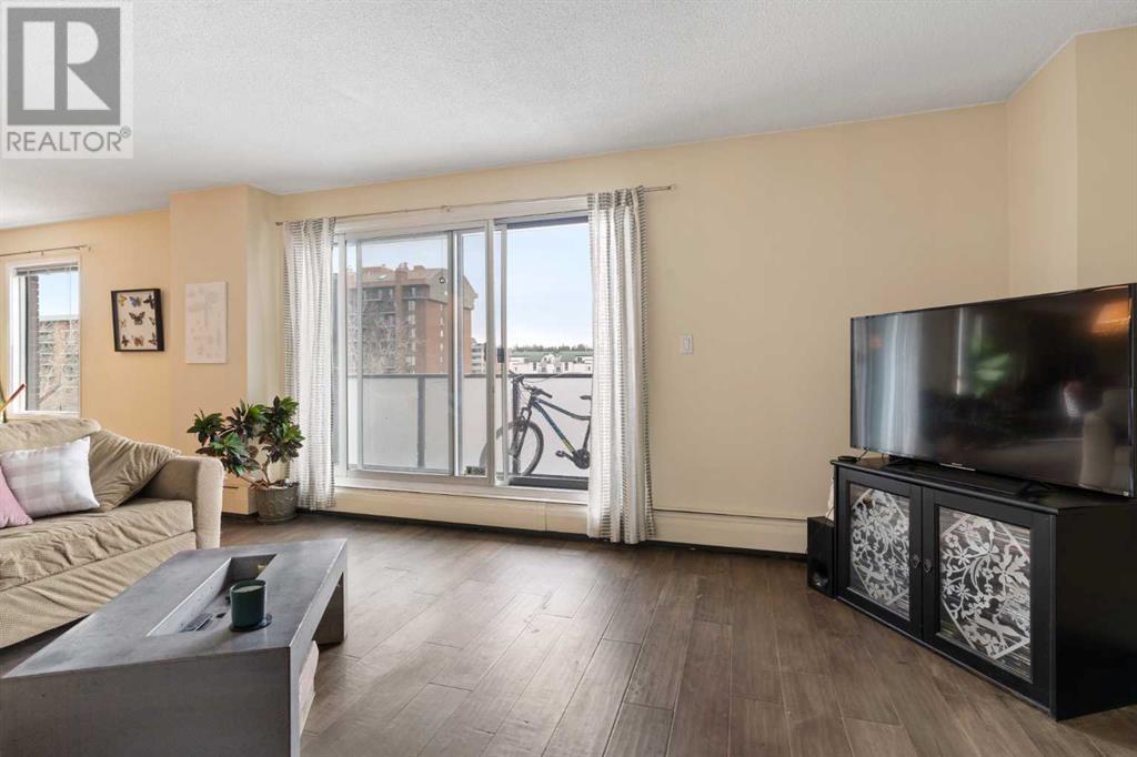 Single Family House for Sale in    Avenue SW Beltline Calgary 