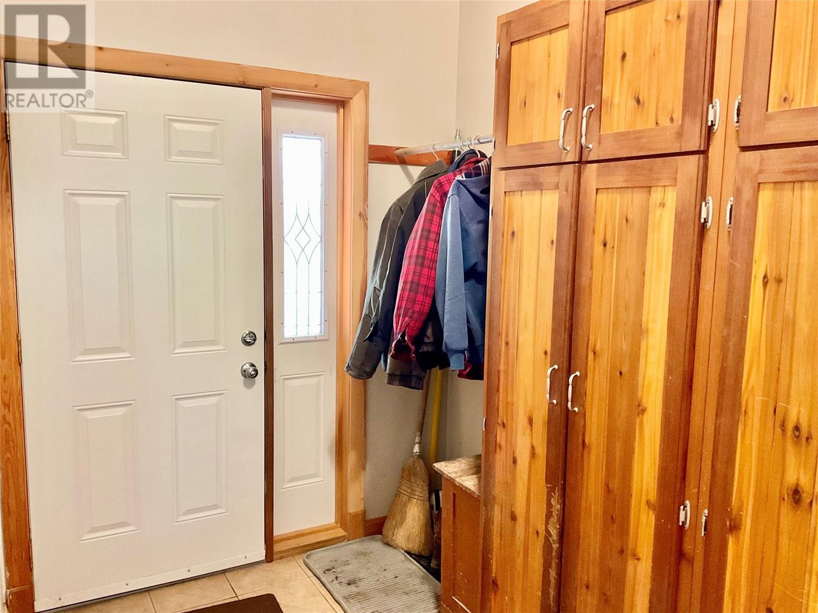 2872 JEWEL LAKE Road, Greenwood