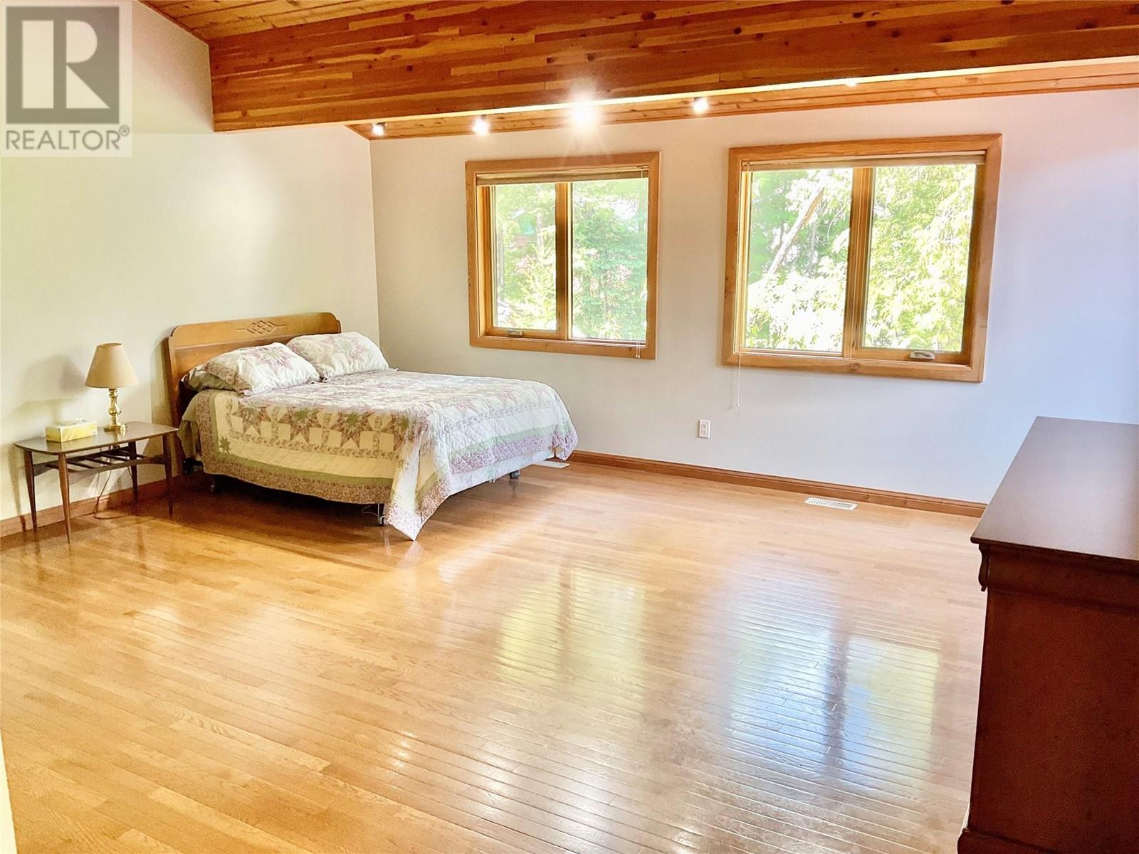 2872 JEWEL LAKE Road, Greenwood