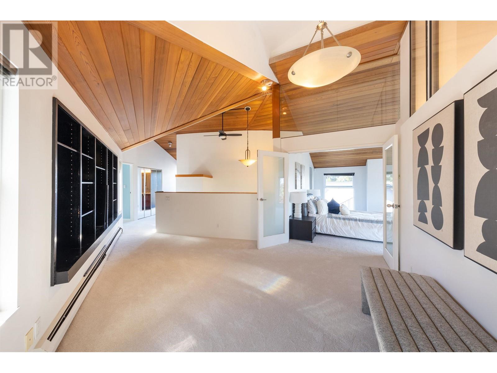 4393 PUGET DRIVE, Vancouver