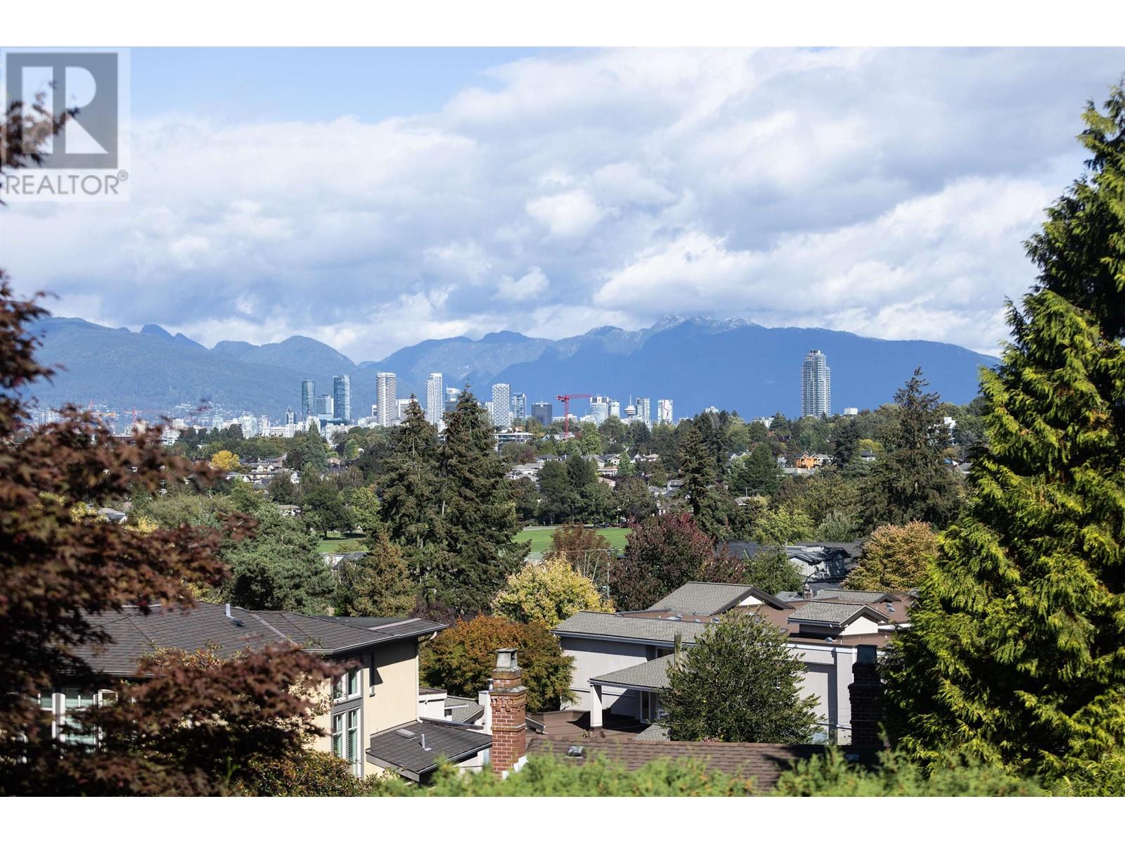 4393 PUGET DRIVE, Vancouver