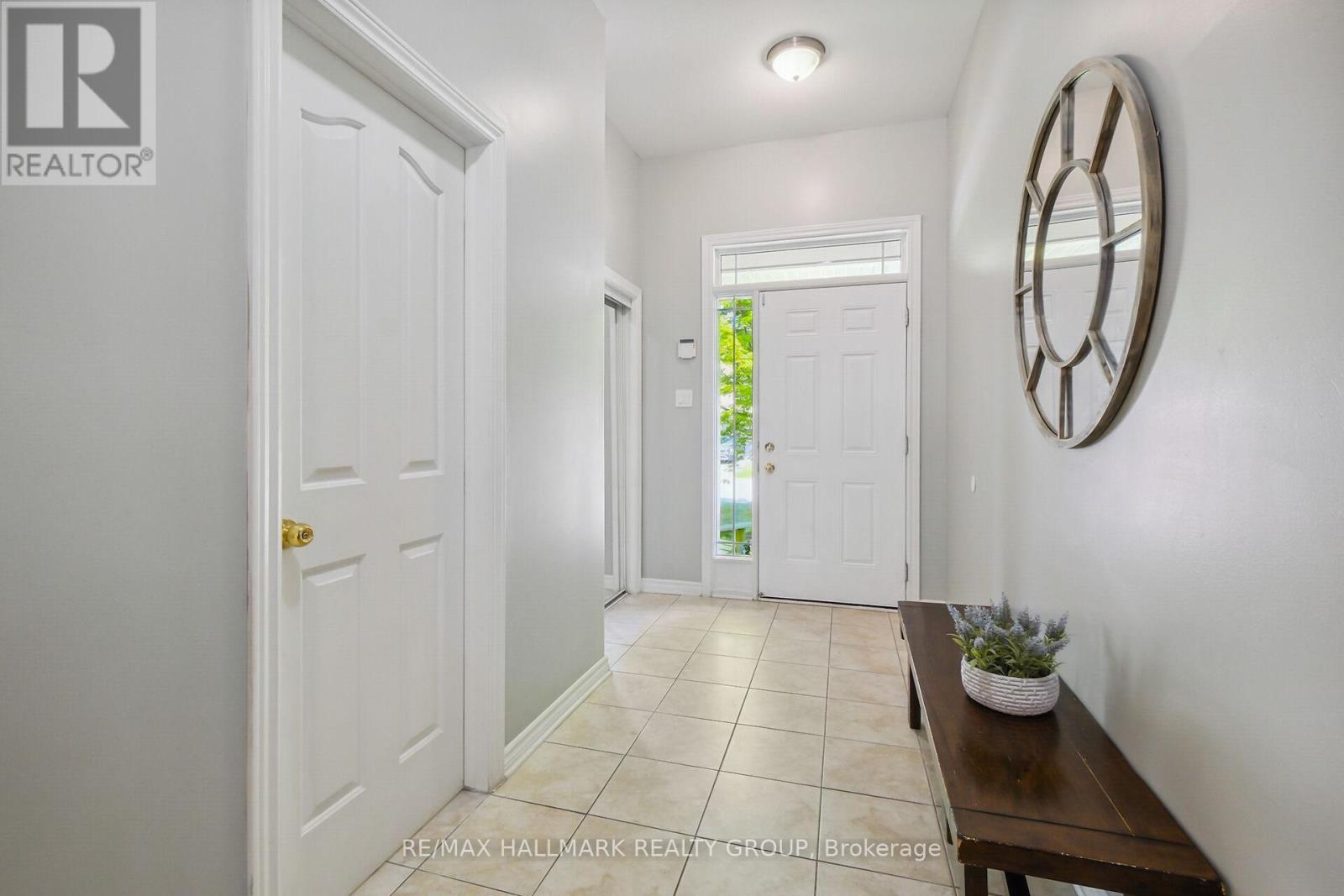 Spacious foyer