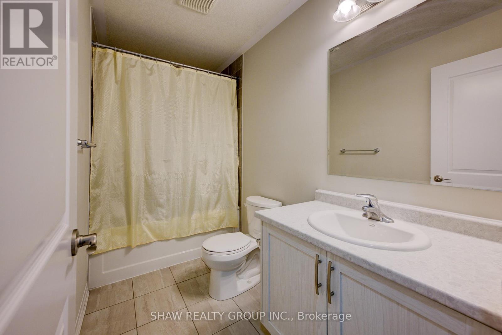 Photo 11 of A 1 25 Isherwood Avenue, Cambridge ON