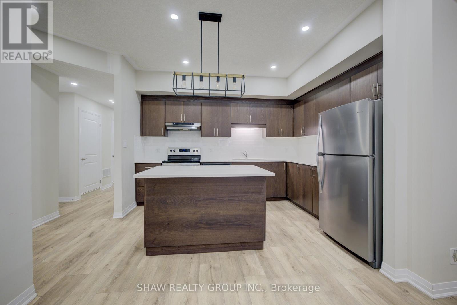Photo 8 of A 1 25 Isherwood Avenue, Cambridge ON