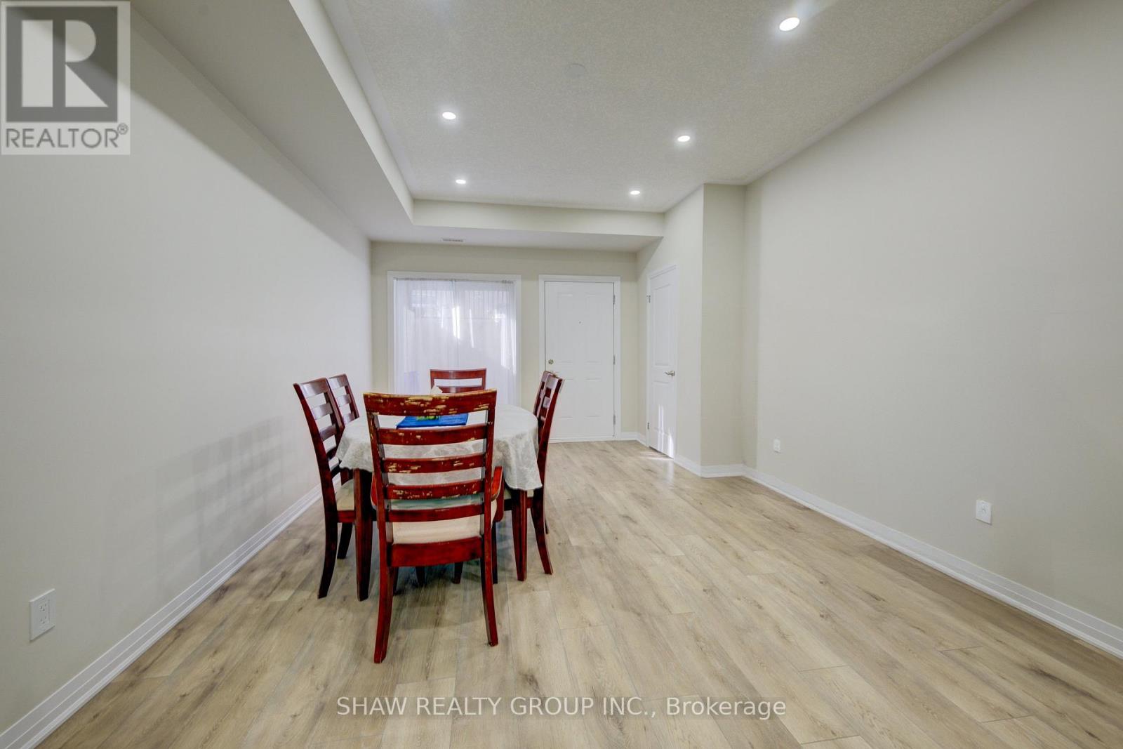 Photo 24 of A 1 25 Isherwood Avenue, Cambridge ON