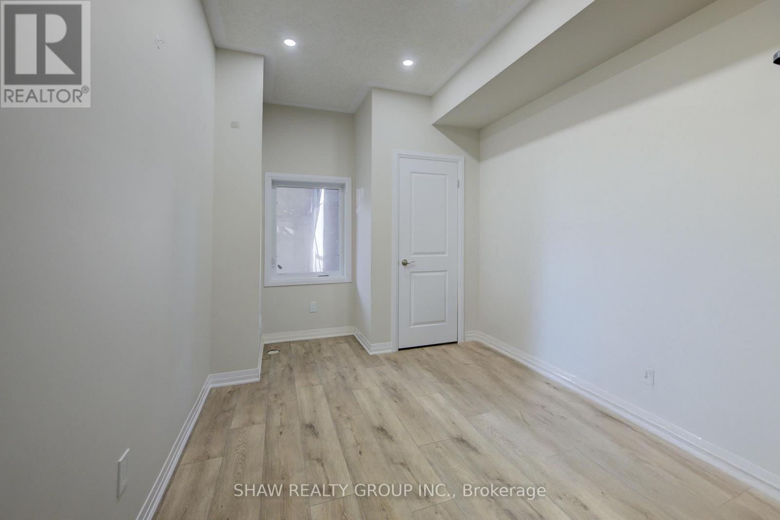 Photo 10 of A 1 25 Isherwood Avenue, Cambridge ON