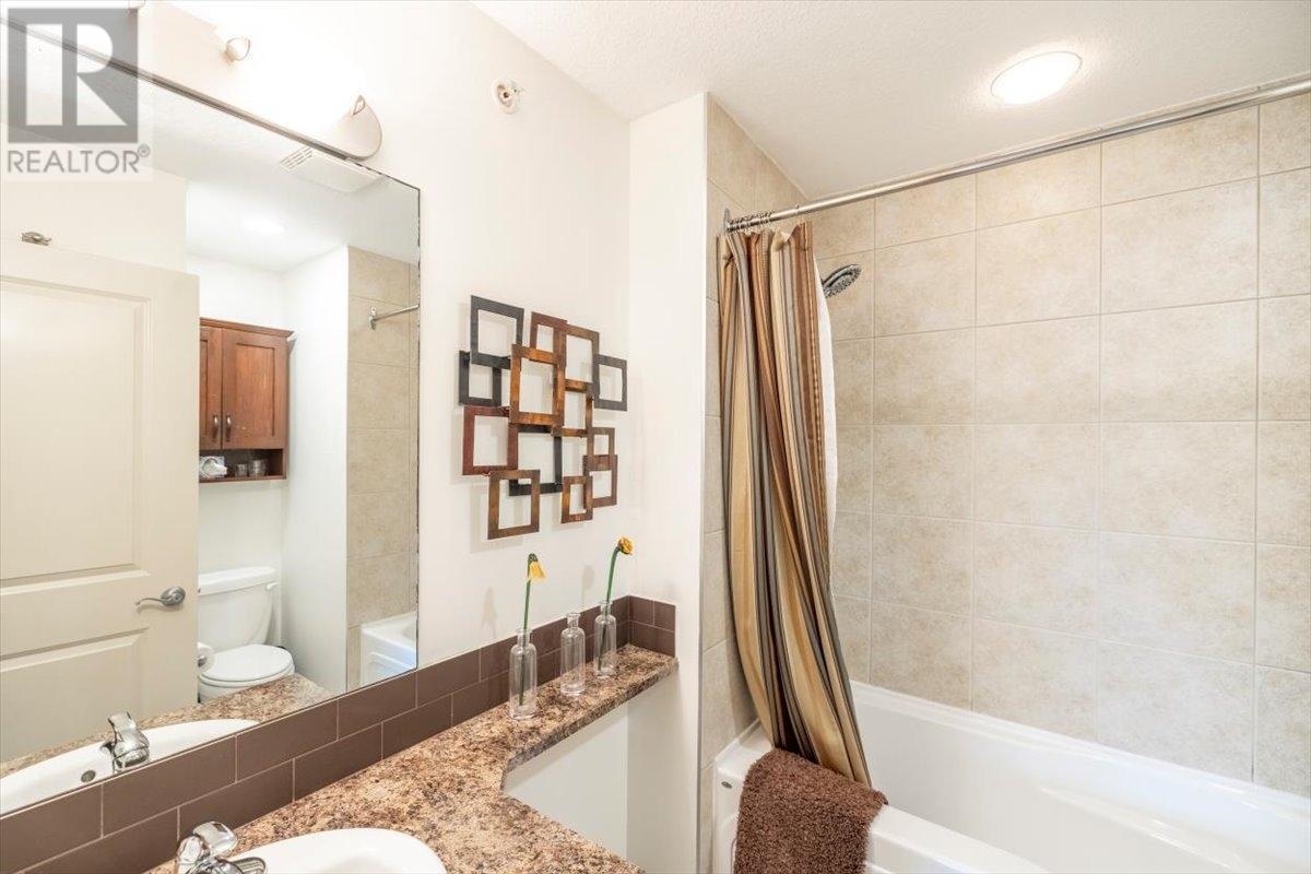 1500 MCDONALD Avenue Unit# 201, Fernie
