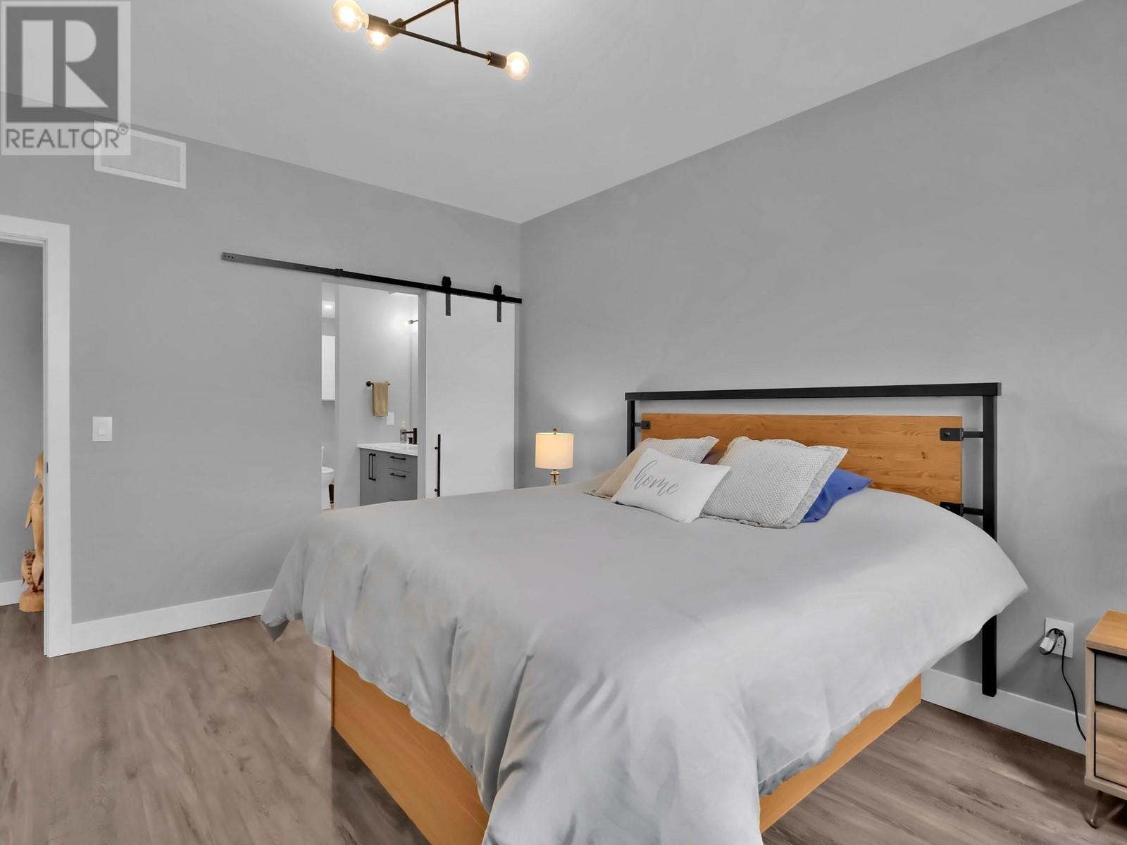 1940 HARRIS Drive, Penticton