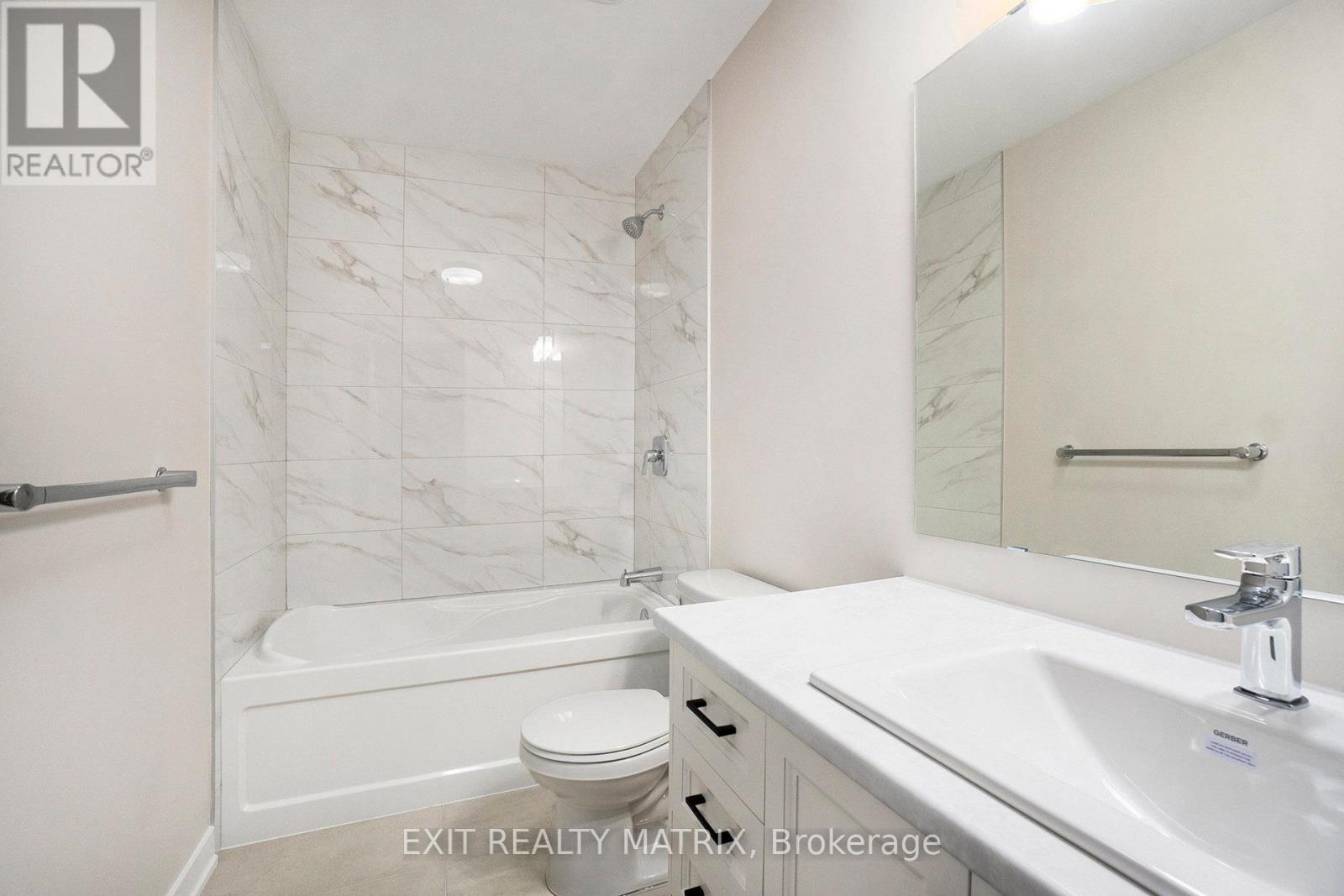 Photo 15 of 964 Cologne Street, Russell ON