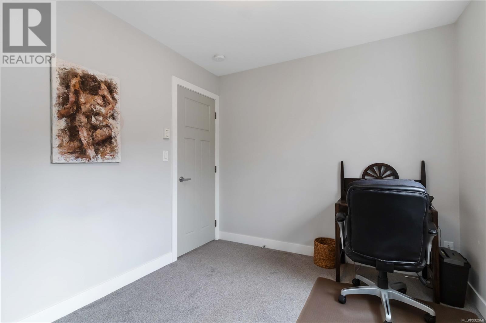 3499 Luxton Rd, Langford real estate listing 992968