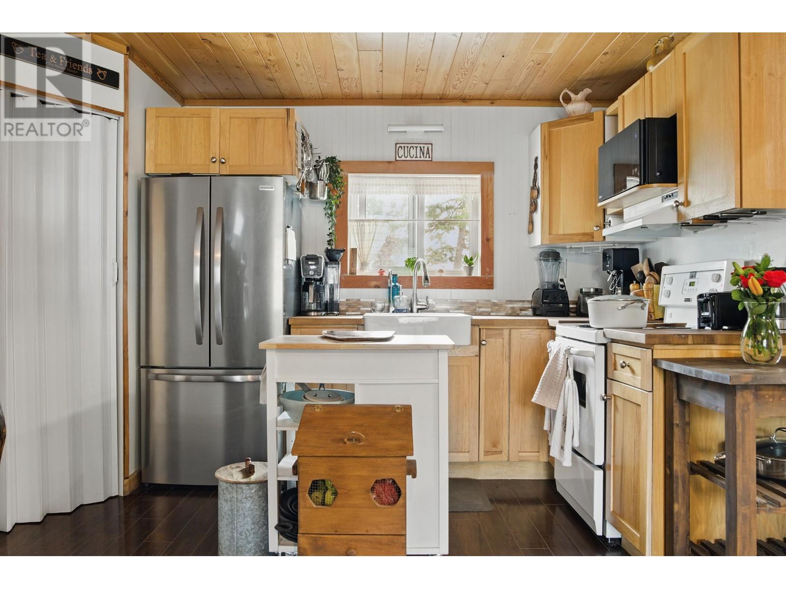 909 PROCTOR STREET, Williams Lake
