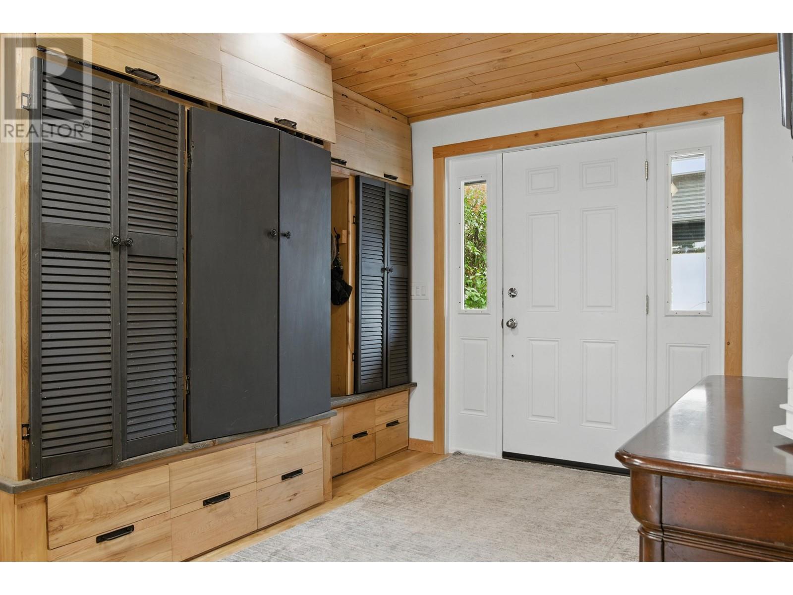 909 PROCTOR STREET, Williams Lake