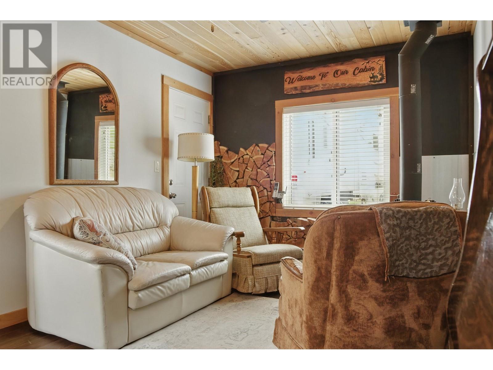 909 PROCTOR STREET, Williams Lake