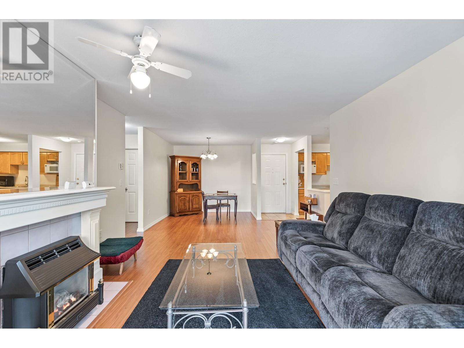205 2083 COQUITLAM AVENUE, Port Coquitlam