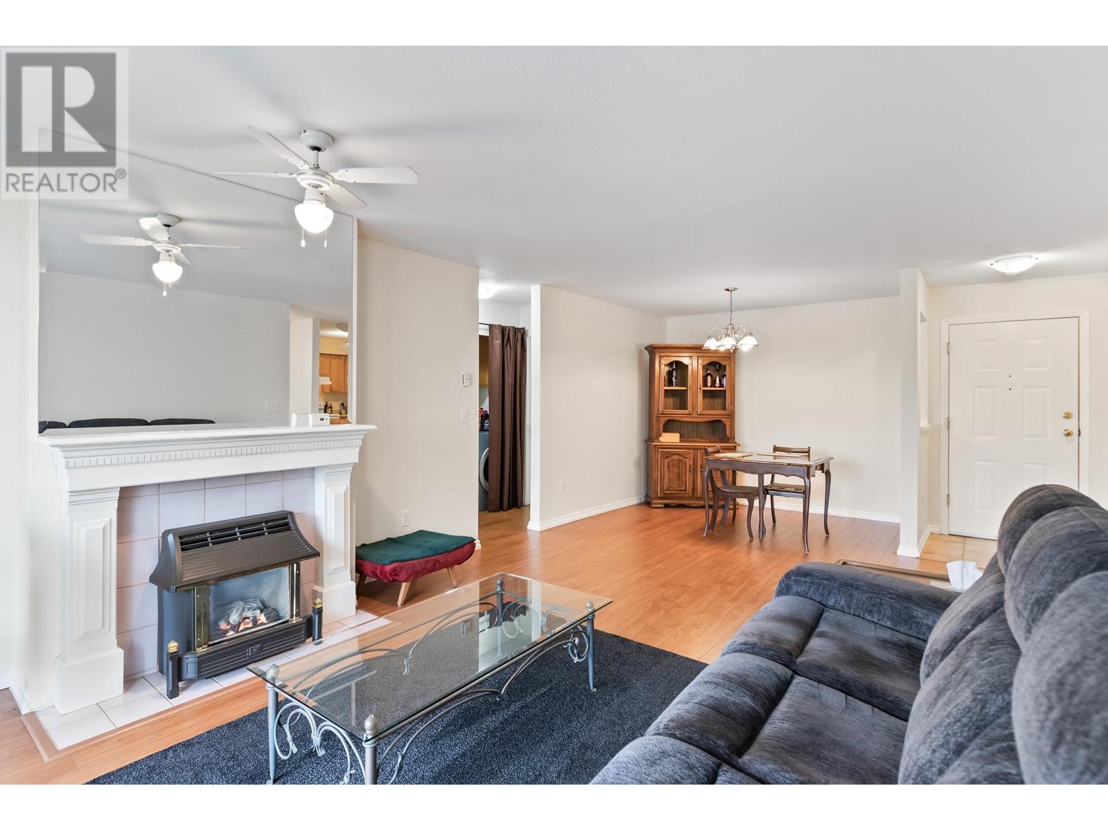 205 2083 COQUITLAM AVENUE, Port Coquitlam