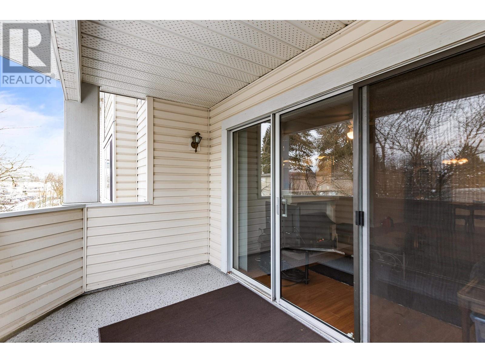 205 2083 COQUITLAM AVENUE, Port Coquitlam