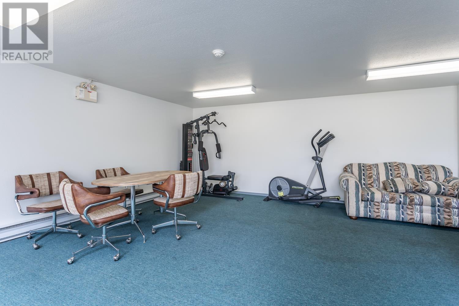 205 2083 COQUITLAM AVENUE, Port Coquitlam