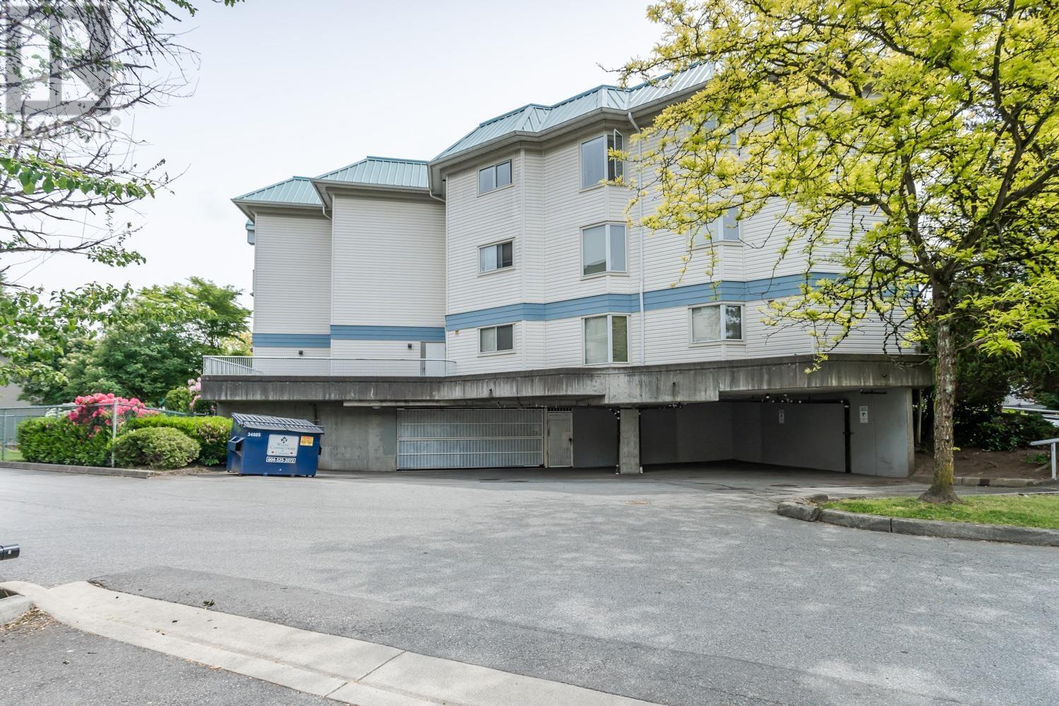 205 2083 COQUITLAM AVENUE, Port Coquitlam