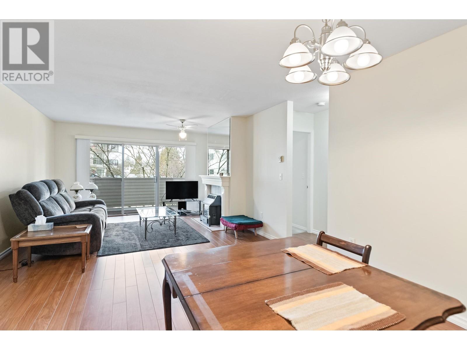 205 2083 COQUITLAM AVENUE, Port Coquitlam