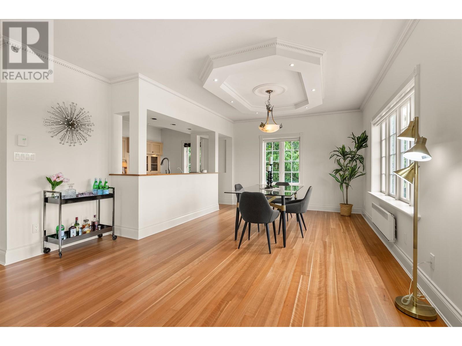 Photo 1 of 307 1311 Beach Avenue, Vancouver BC