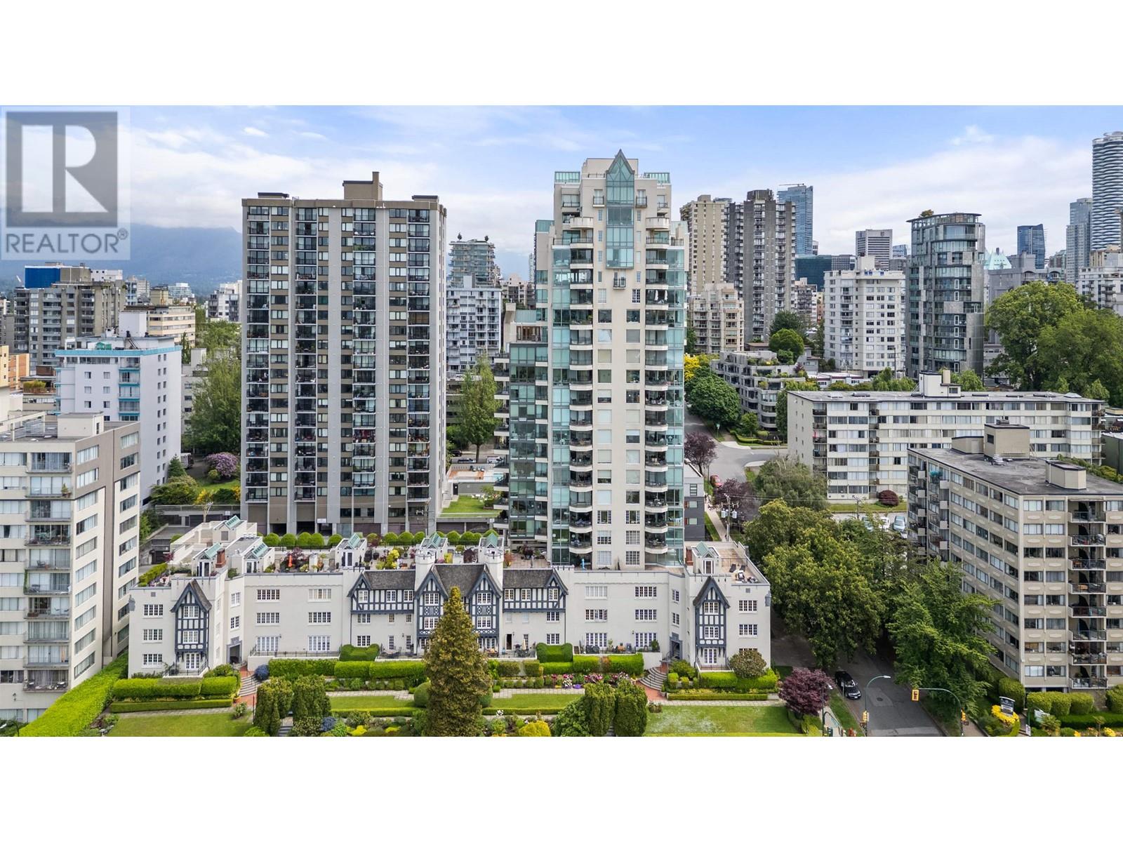Photo 13 of 307 1311 Beach Avenue, Vancouver BC