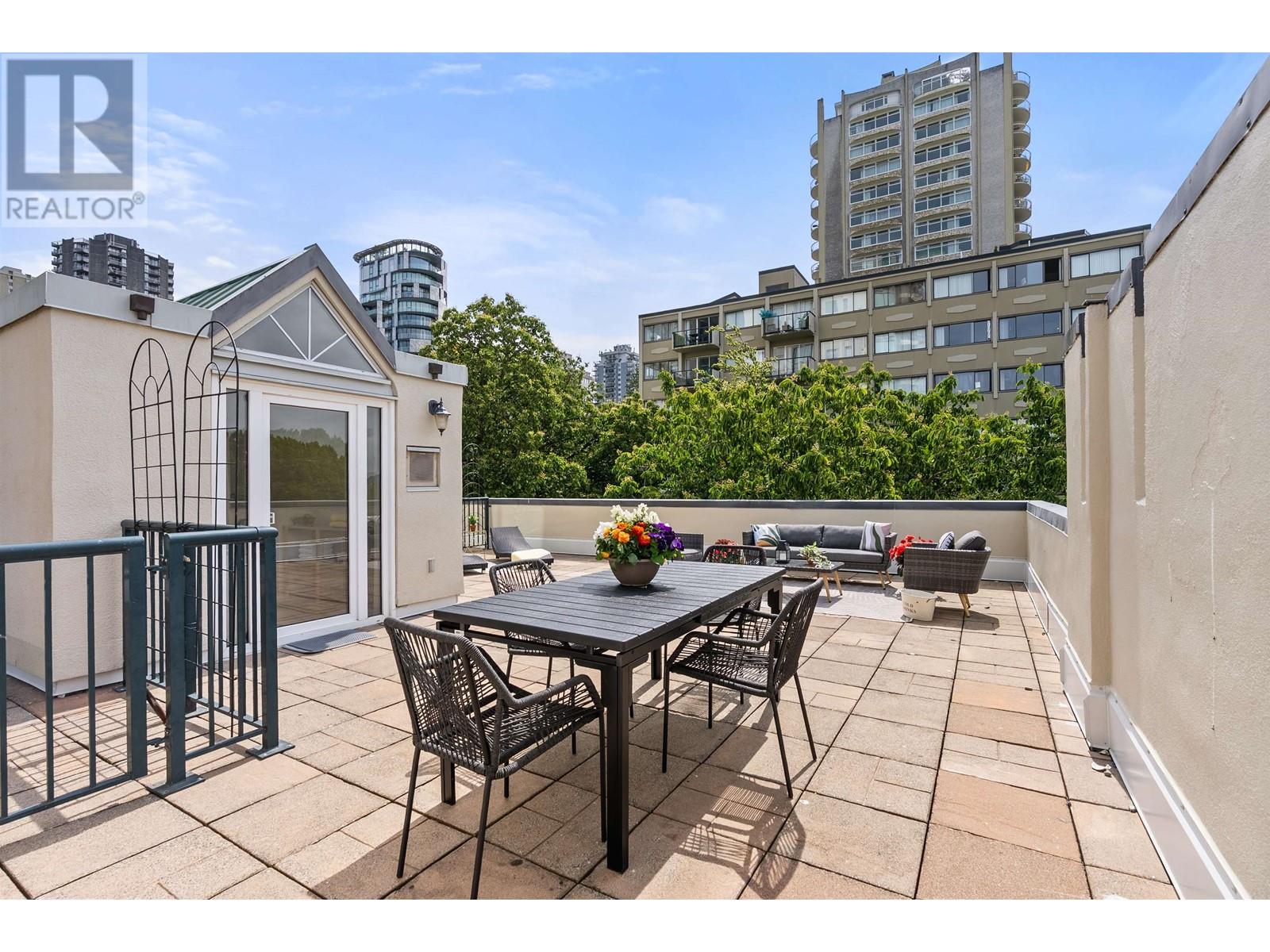 Photo 26 of 307 1311 Beach Avenue, Vancouver BC