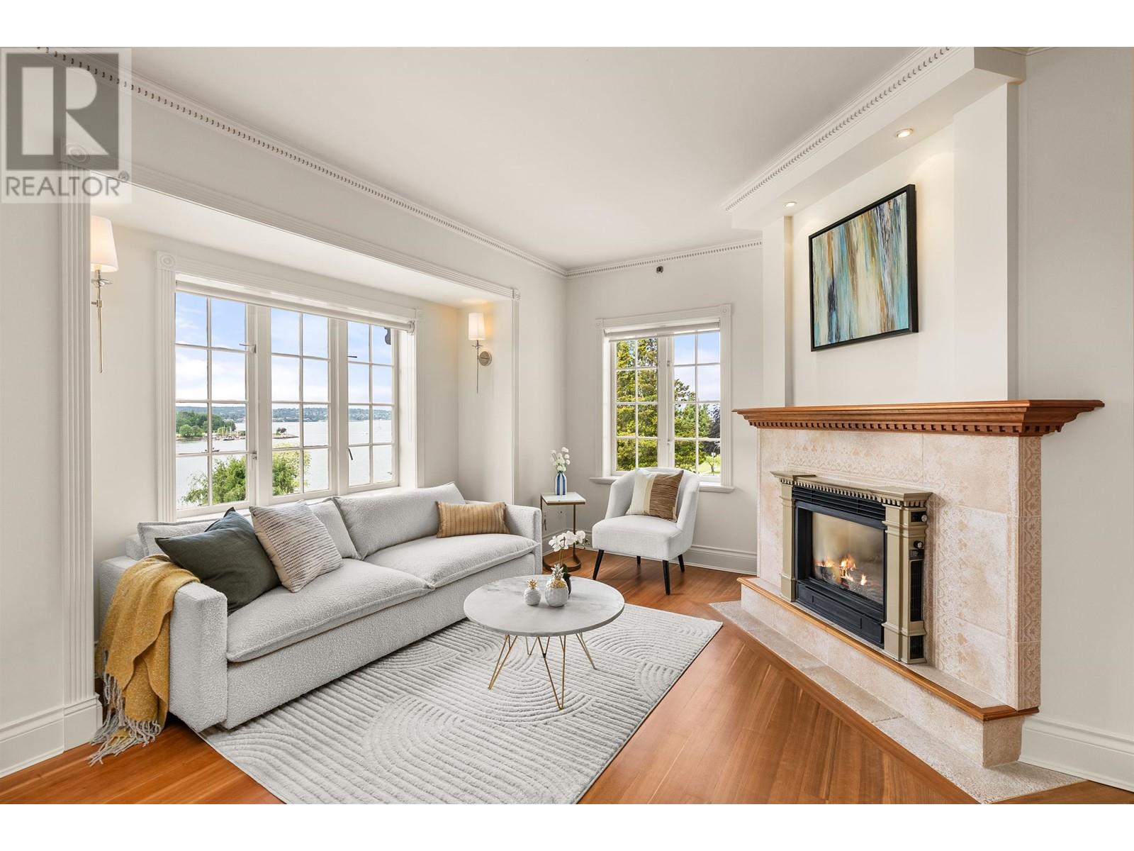 Photo 15 of 307 1311 Beach Avenue, Vancouver BC