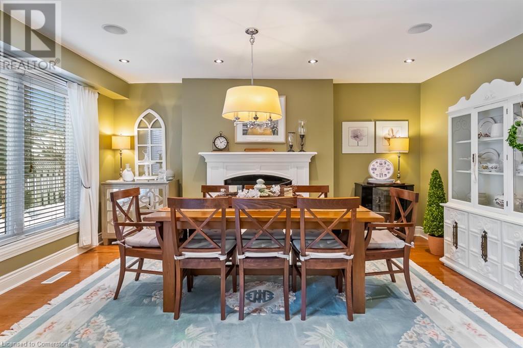 Photo 1 of 1580 Woodeden Drive, Mississauga ON