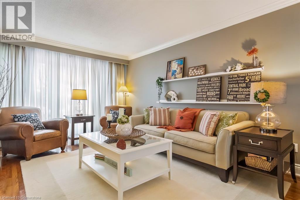 Photo 25 of 1580 Woodeden Drive, Mississauga ON