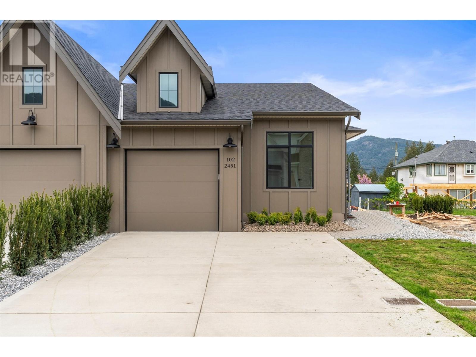 2451 Bradley Drive Unit# 102 Lot# 3, Armstrong