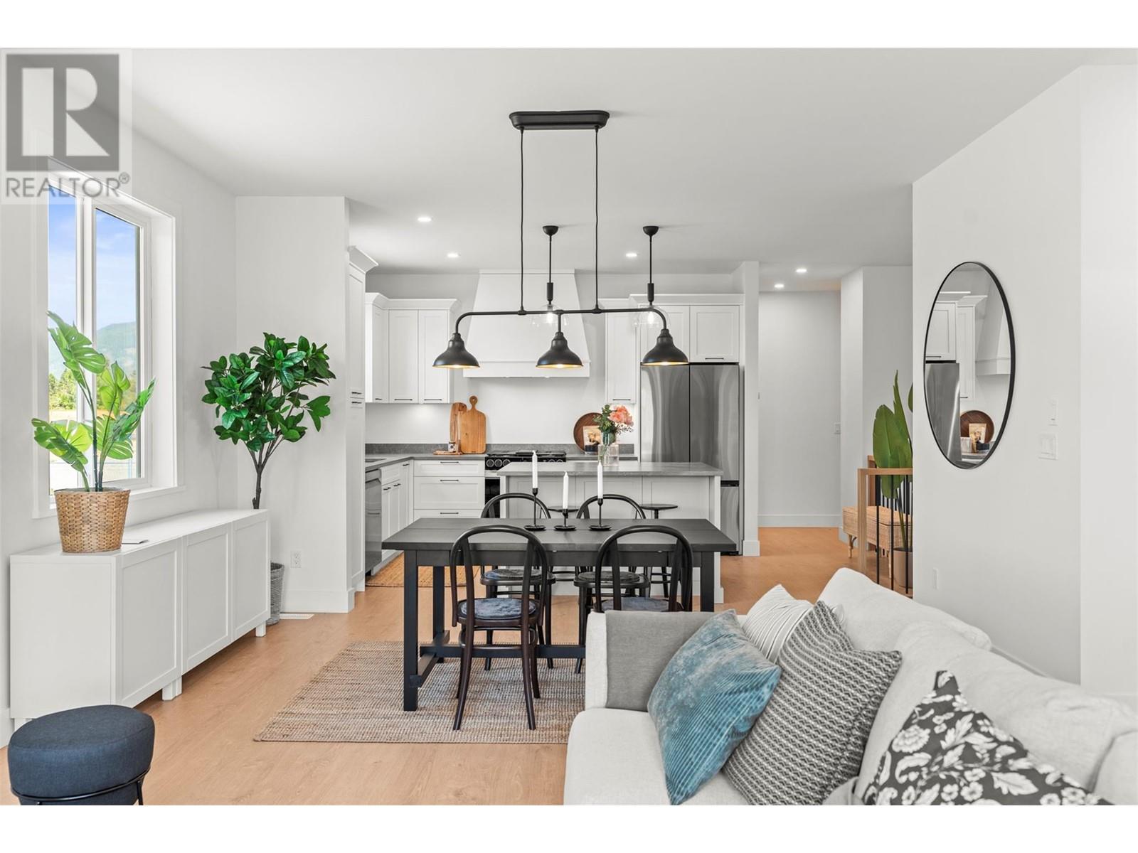 2451 Bradley Drive Unit# 102 Lot# 3, Armstrong
