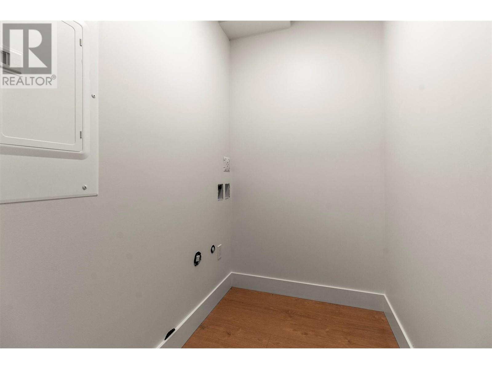 2451 Bradley Drive Unit# 102 Lot# 3, Armstrong