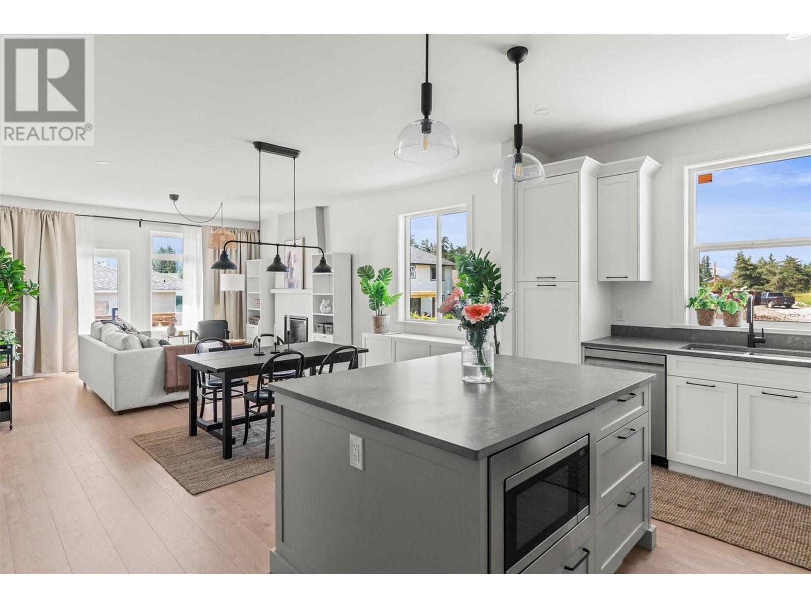 2451 Bradley Drive Unit# 102 Lot# 3, Armstrong