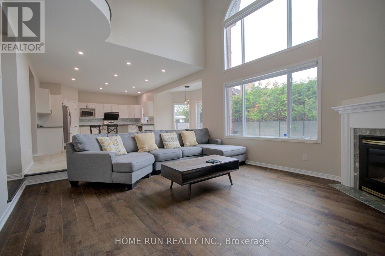 Photo 20 of 3507 Wyman Crescent, Ottawa ON