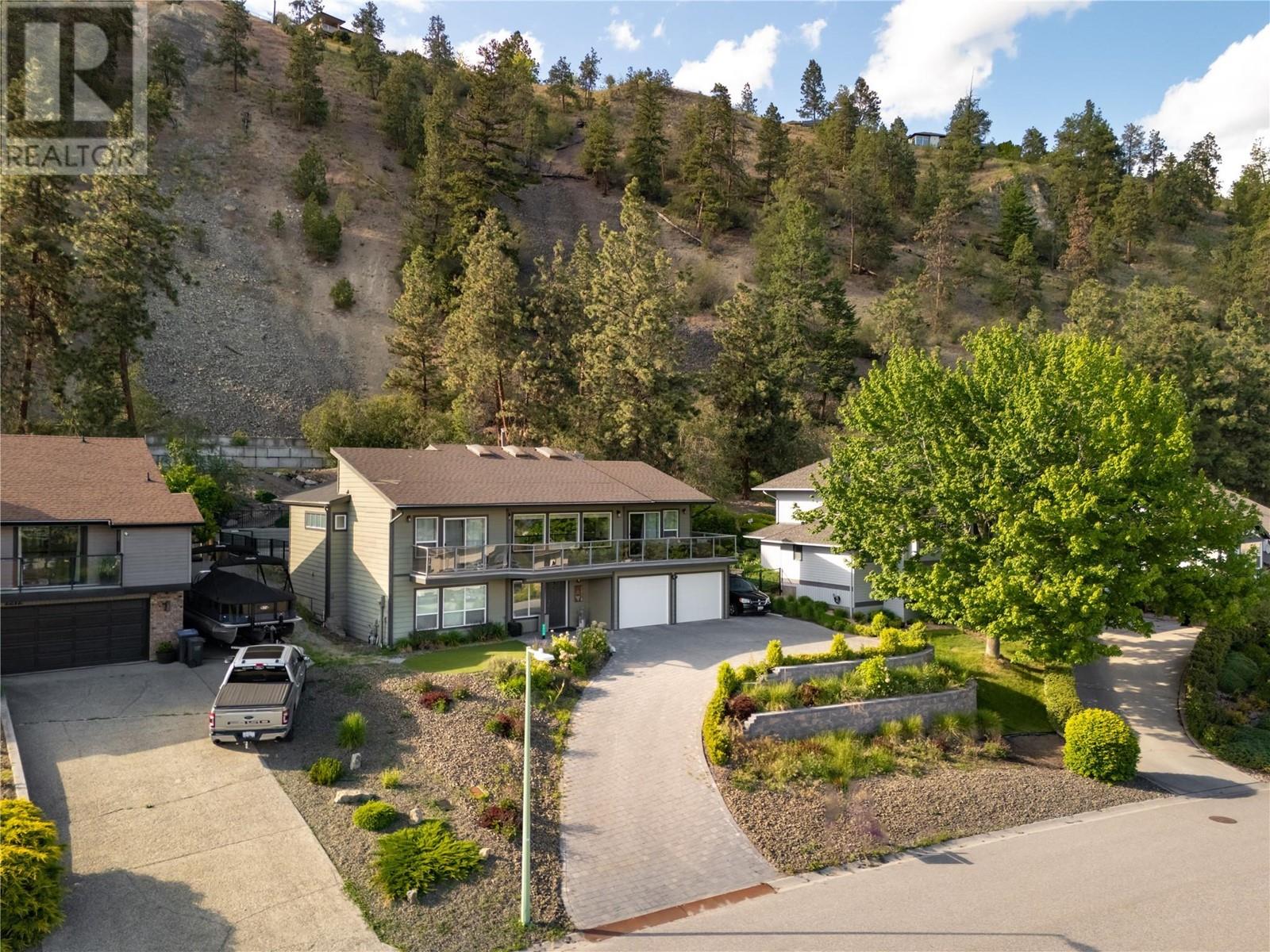 Photo 20 of 2218 Omineca Place, Kelowna BC