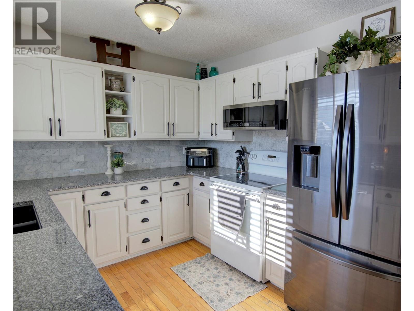  6576 Scott Road, Vernon