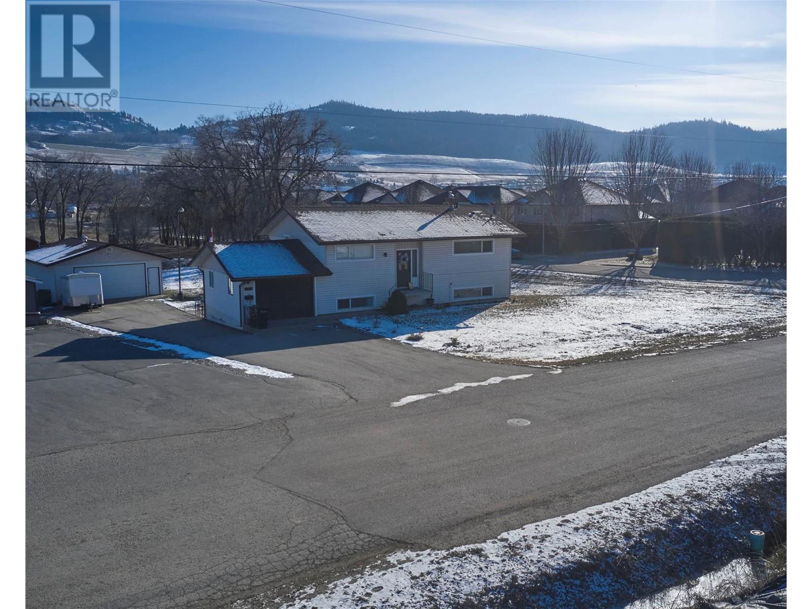  6576 Scott Road, Vernon