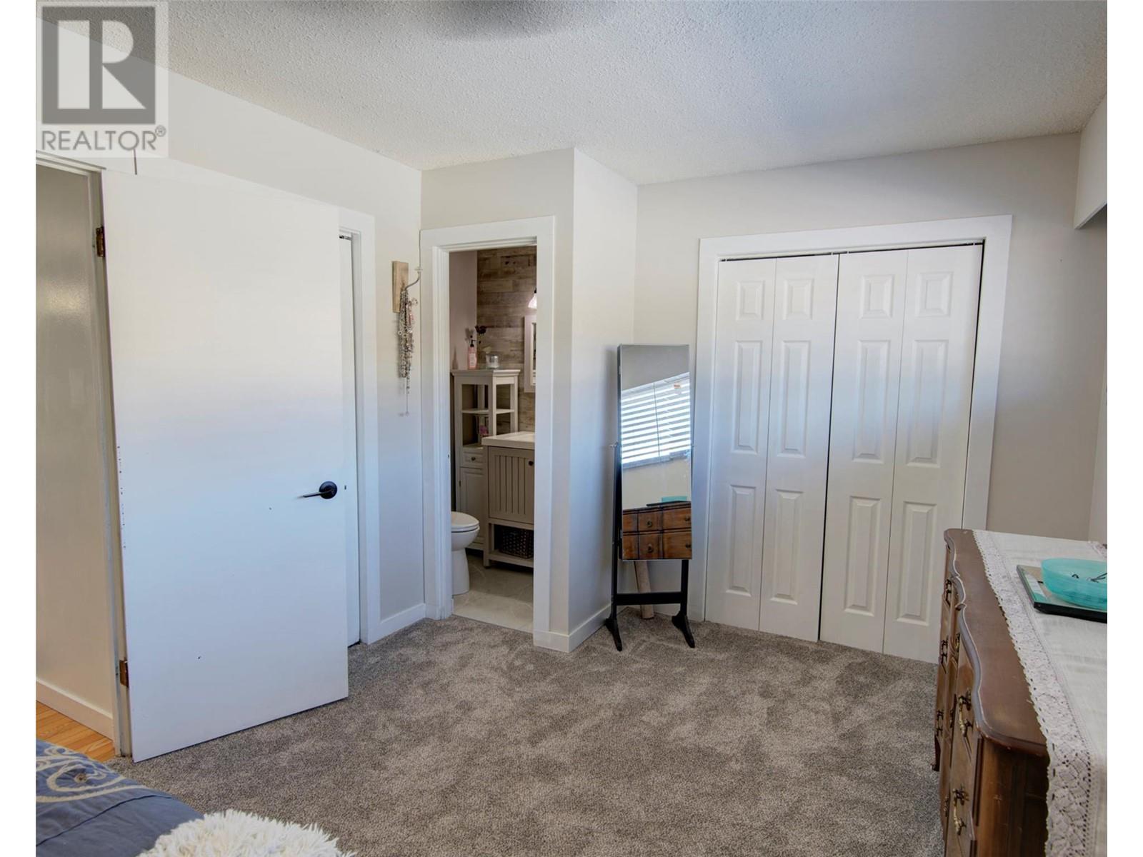  6576 Scott Road, Vernon